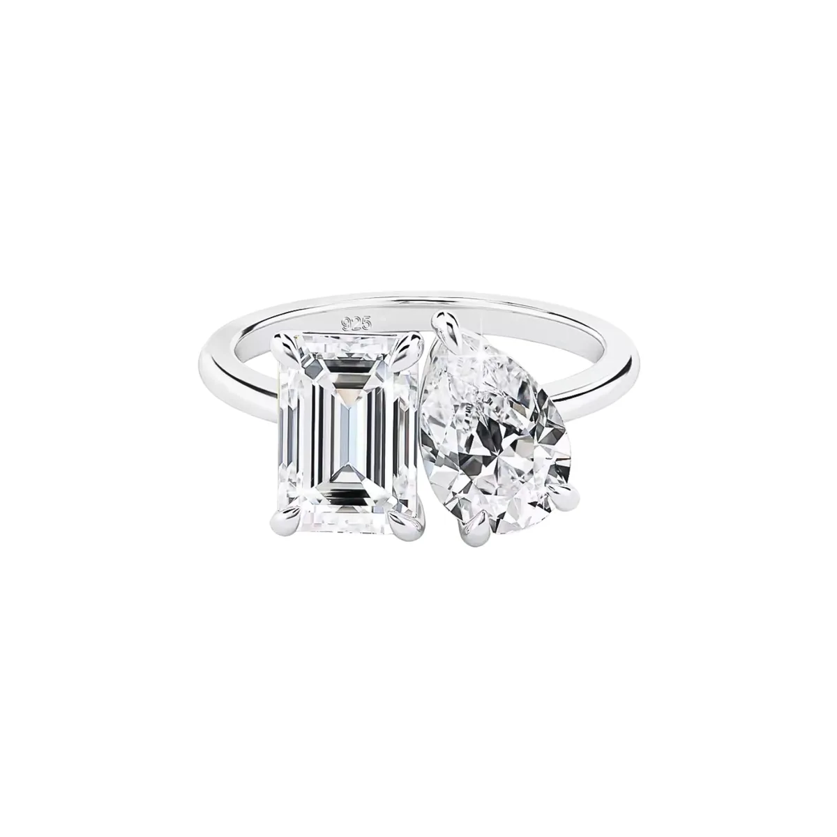 3.5CT Emerald & Pear Cut Toi et Moi Ring