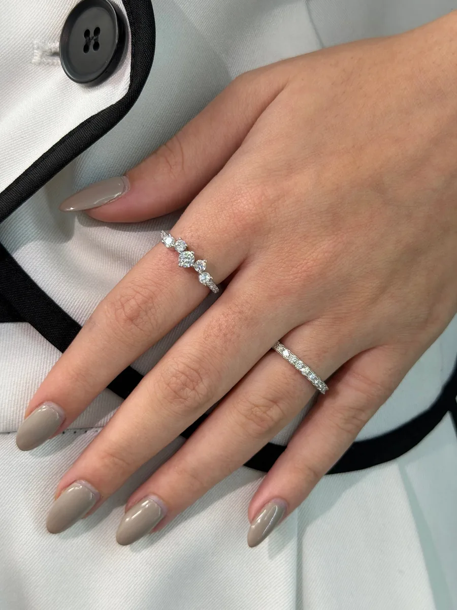 Graduated Crown Band Ring worn