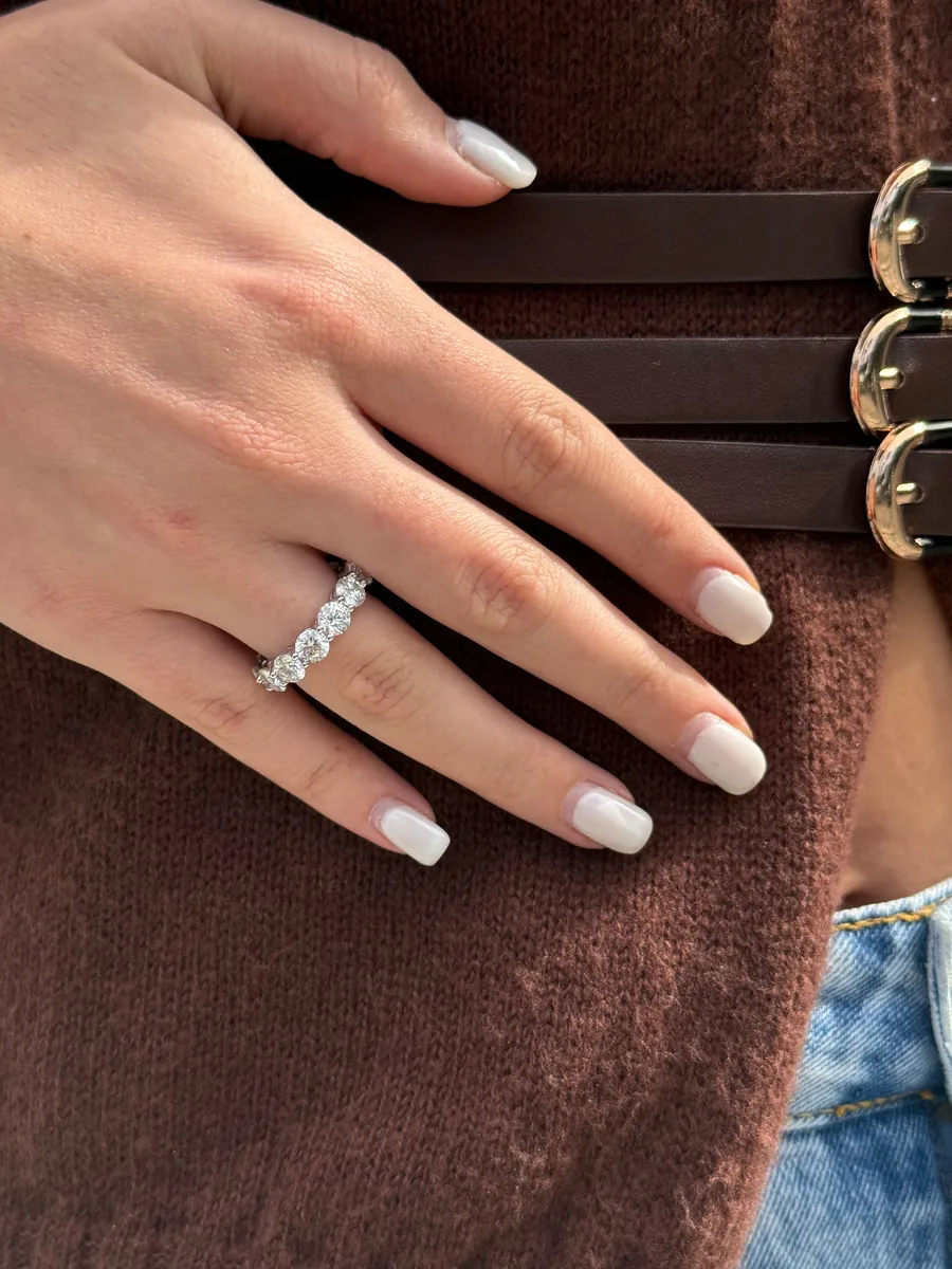 The Icon 5mm eternity band ring worn